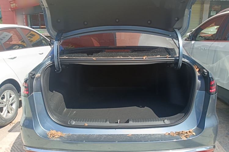 Used Geely Galaxy Stellar 6 2026 Model 125km Free-Style Edition Trunk