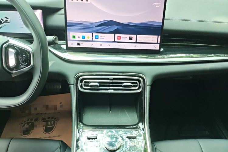Used Geely Galaxy Stellar 6 2026 Model 125km Long-range Edition Audio And AC Panel