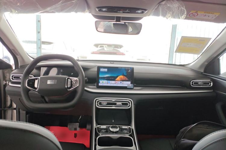 Used Geely Galaxy Stellar 6 2026 Model 125km Free-Style Edition Center Console