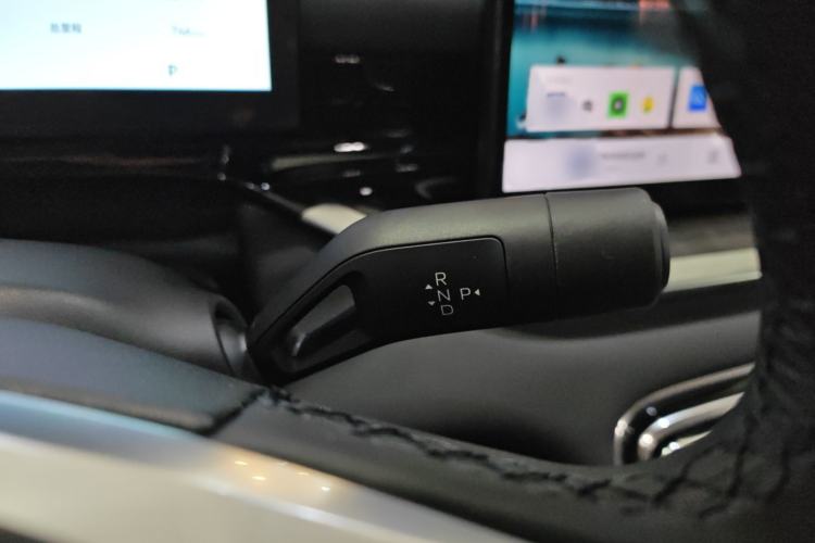 Used Geely Galaxy Stellar 6 2026 Model 60km Exploration Edition Gear Lever
