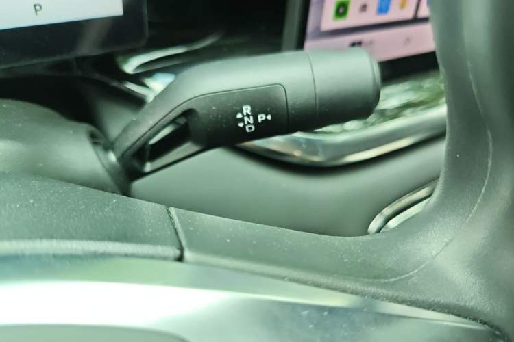 Used Geely Galaxy Stellar 6 2026 Model 125km Long-range Edition Gear Lever