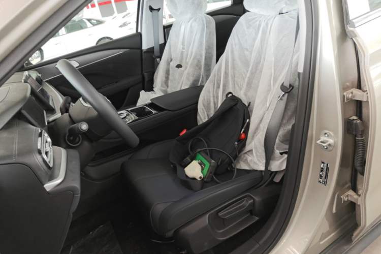 Used Geely Galaxy Stellar 6 2026 Model 125km Free-Style Edition Left Front Seat