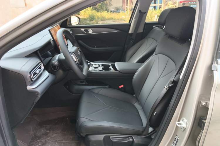Used Geely Galaxy Stellar 6 2026 Model 60km Sailing Edition Left Front Seat
