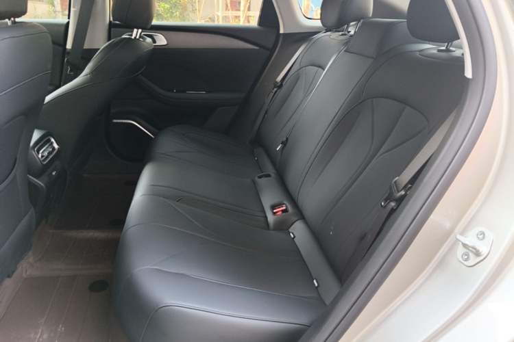 Used Geely Galaxy Stellar 6 2026 Model 60km Sailing Edition Left Rear Seat