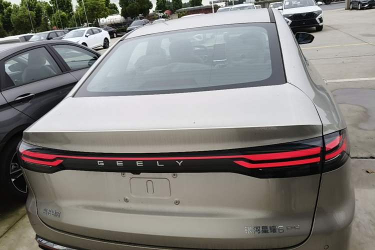 Used Geely Galaxy Stellar 6 2026 Model 125km Long-range Edition Rear