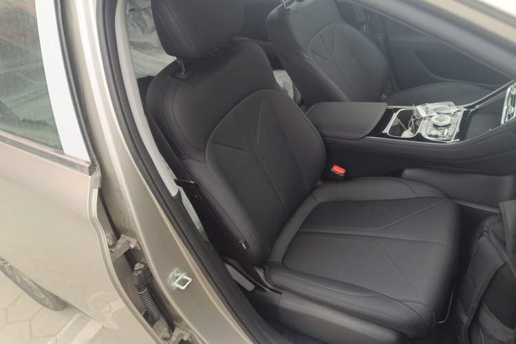 Used Geely Galaxy Stellar 6 2026 Model 60km Sailing Edition Right Front Seat