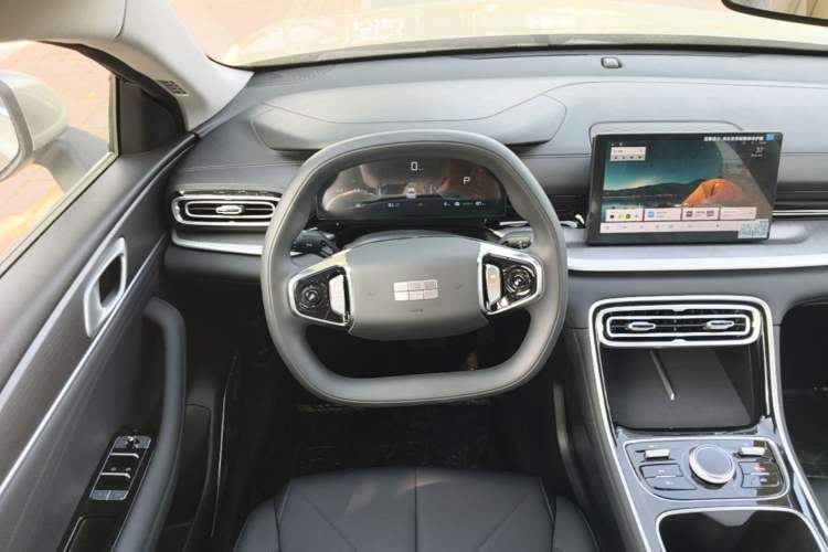Used Geely Galaxy Stellar 6 2026 Model 125km Free-Style Edition Steering Wheel