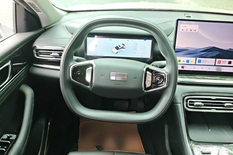 Used Geely Galaxy Stellar 6 2026 Model 125km Long-range Edition Steering Wheel