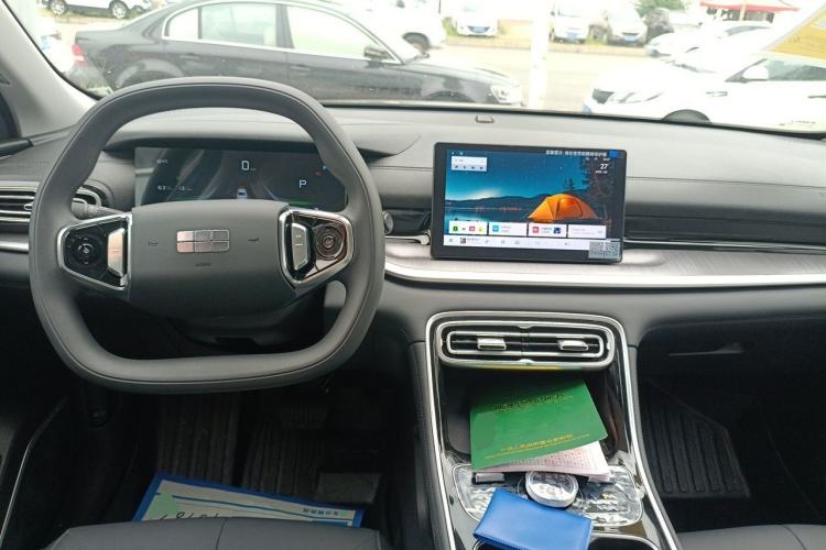 Used Geely Galaxy Stellar 6 2026 Model 125km Free-Style Edition Center Console