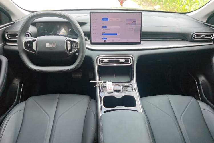 Used Geely Galaxy Stellar 6 2026 Model 60km Sailing Edition Center Console