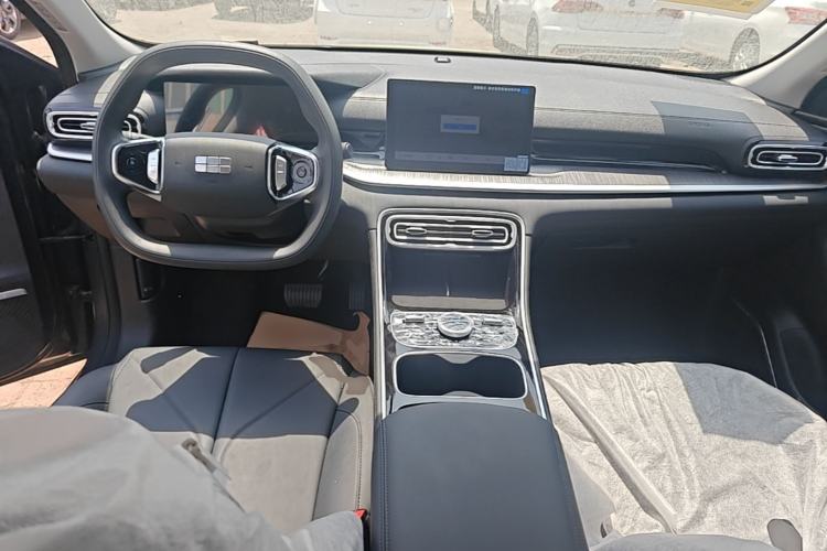 Used Geely Galaxy Stellar 6 2026 Model 60km Free-Style Edition Center Console
