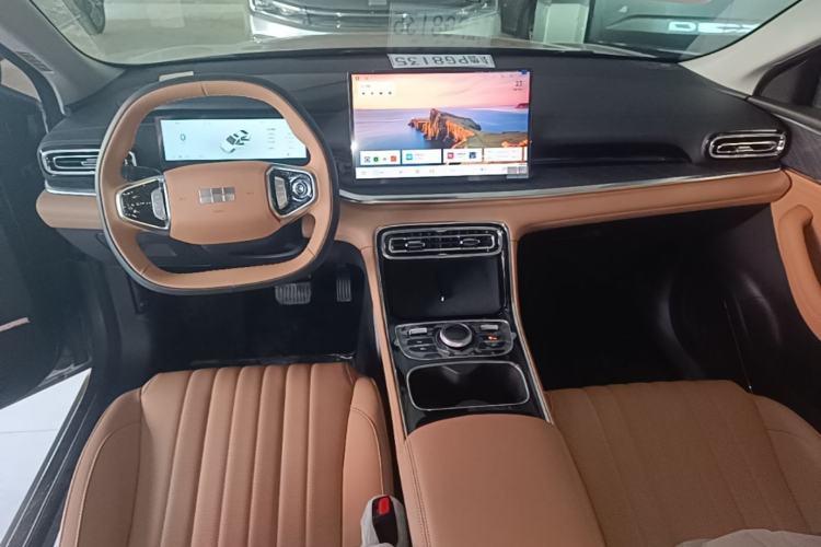 Used Geely Galaxy Stellar 6 2026 Model 125km Exploration+ Edition Center Console
