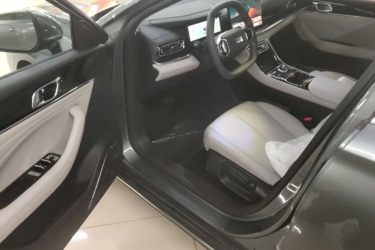 Used Geely Galaxy Stellar 6 2026 Model 125km Long-range Edition Driver Seat