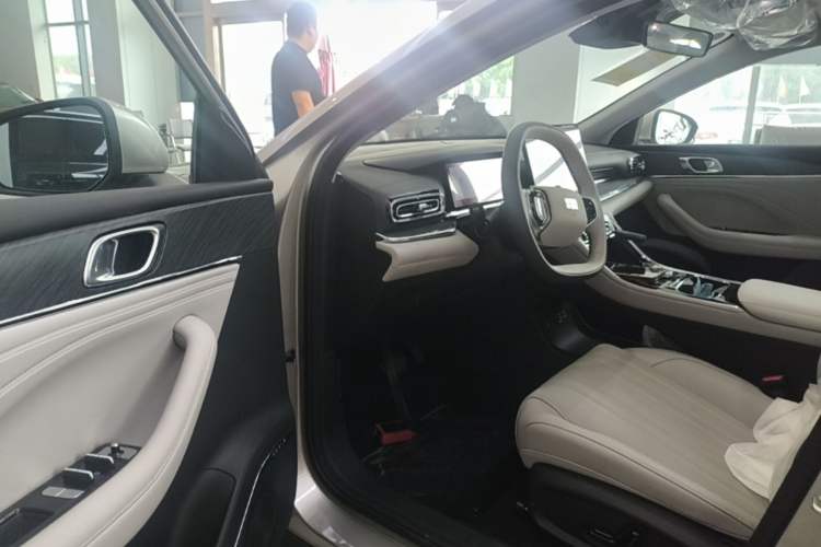 Used Geely Galaxy Stellar 6 2026 Model 125km Exploration+ Edition Driver Seat