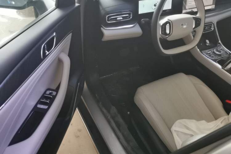 Used Geely Galaxy Stellar 6 2026 Model 125km Exploration+ Edition Driver Seat