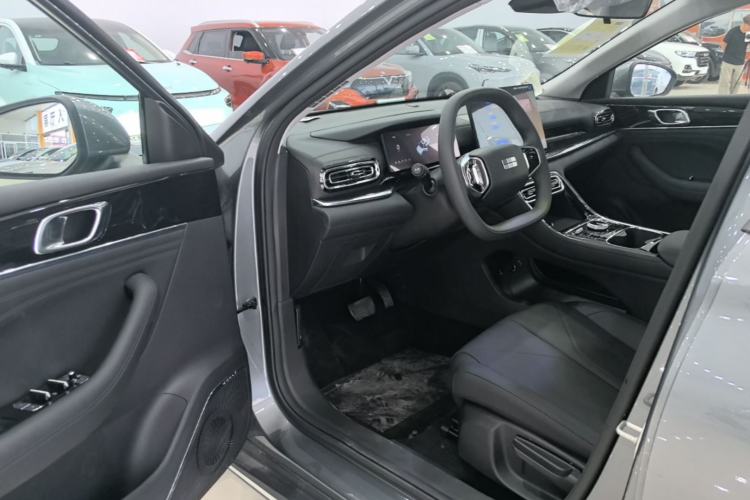 Used Geely Galaxy Stellar 6 2026 Model 125km Long-range Edition Driver Seat
