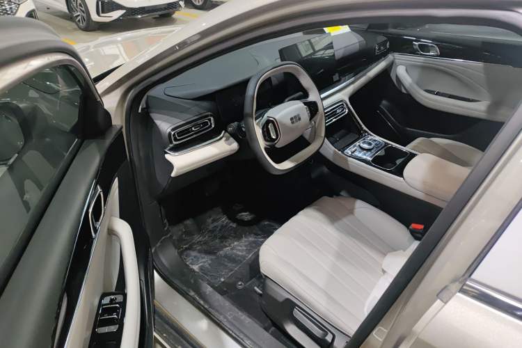 Used Geely Galaxy Stellar 6 2026 Model 60km Exploration Edition Driver Seat