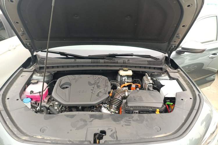 Used Geely Galaxy Stellar 6 2026 Model 125km Free-Style Edition Engine Bay