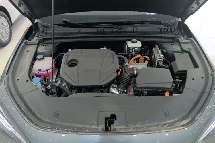 Used Geely Galaxy Stellar 6 2026 Model 125km Long-range Edition Engine Bay