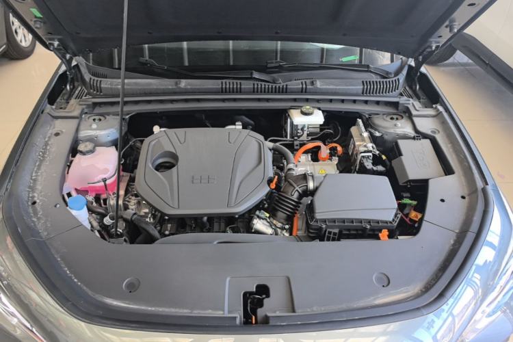 Used Geely Galaxy Stellar 6 2026 Model 125km Long-range Edition Engine Bay