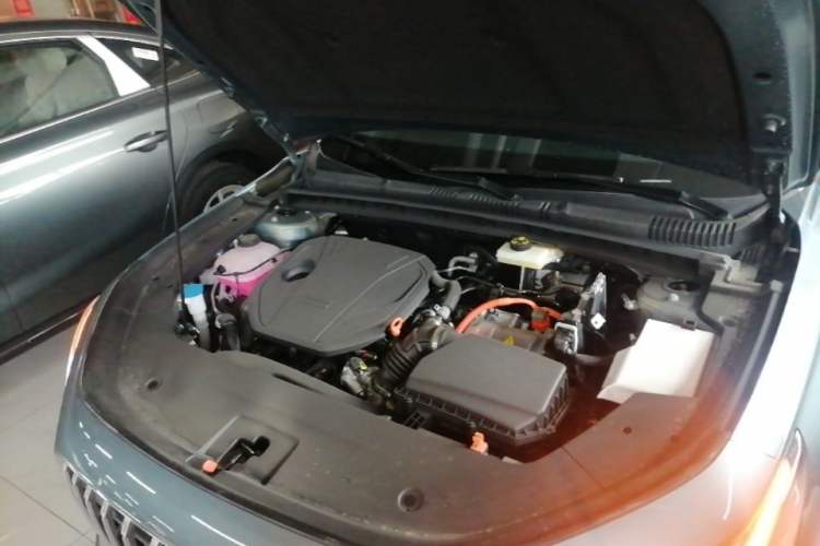 Used Geely Galaxy Stellar 6 2026 Model 125km Free-Style Edition Engine Bay