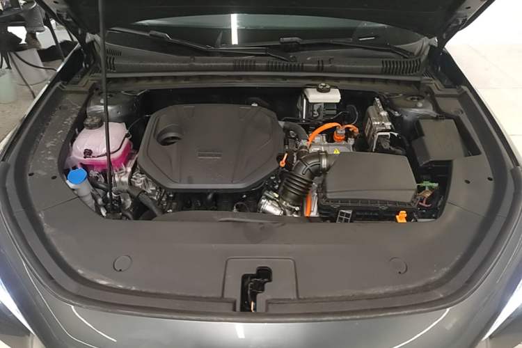 Used Geely Galaxy Stellar 6 2026 Model 125km Long-range Edition Engine Bay
