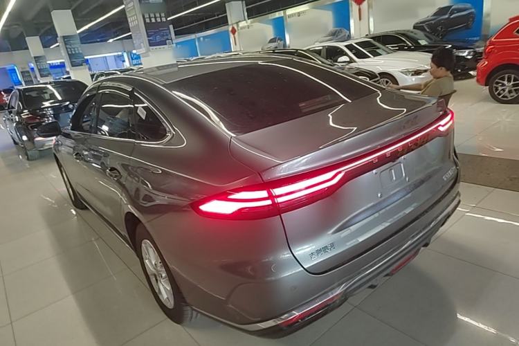 Used Geely Galaxy Stellar 6 2026 Model 125km Long-range Edition Exterior 2