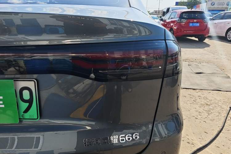 Used Geely Galaxy Stellar 6 2026 Model 60km Sailing Edition Exterior 3