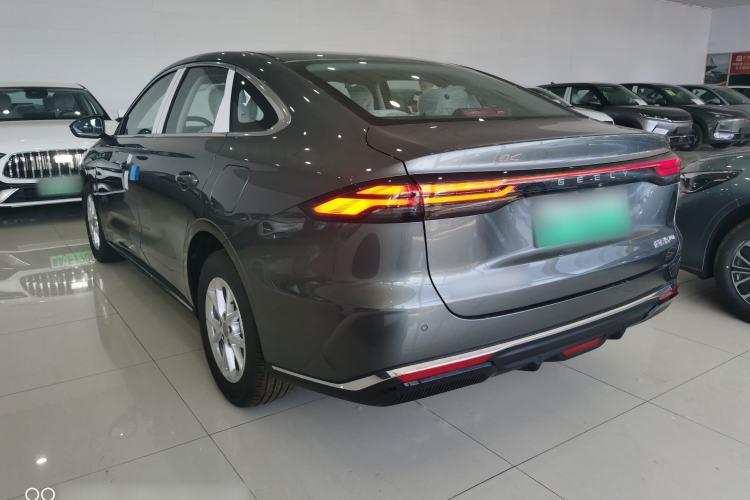 Used Geely Galaxy Stellar 6 2026 Model 125km Long-range Edition Exterior 3