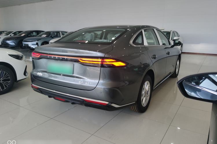 Used Geely Galaxy Stellar 6 2026 Model 125km Long-range Edition Exterior 4