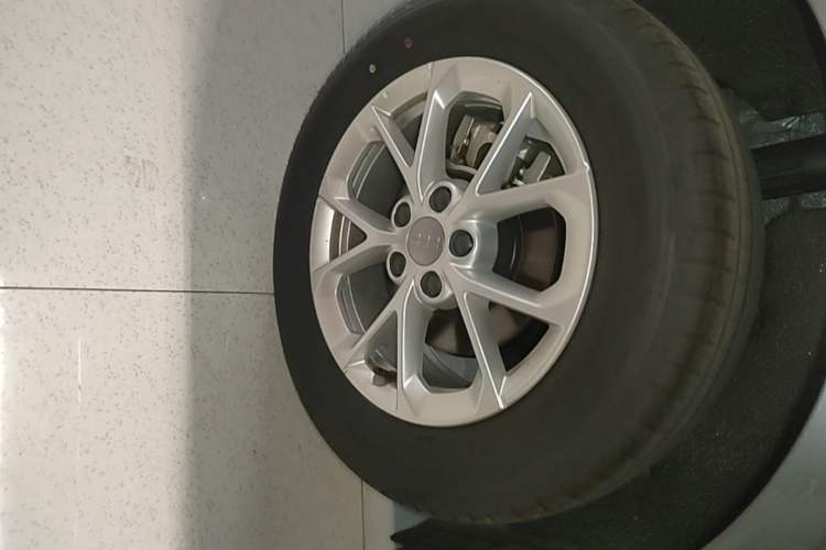 Used Geely Galaxy Stellar 6 2026 Model 125km Long-range Edition Exterior 5