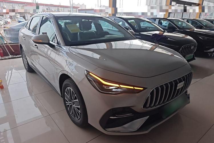 Used Geely Galaxy Stellar 6 2026 Model 125km Free-Style Edition Front Right 45 Deg