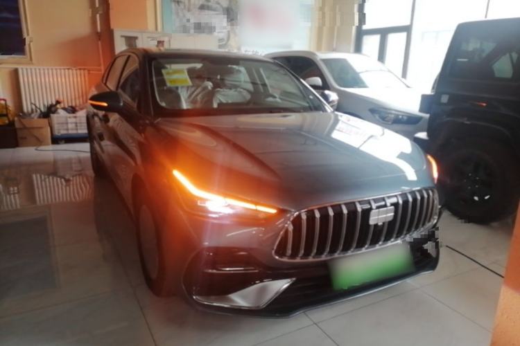 Used Geely Galaxy Stellar 6 2026 Model 125km Free-Style Edition Front Right 45 Deg