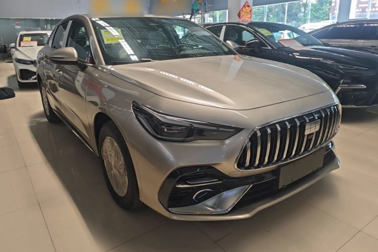 Used Geely Galaxy Stellar 6 2026 Model 125km Long-range Edition Front Right 45 Deg