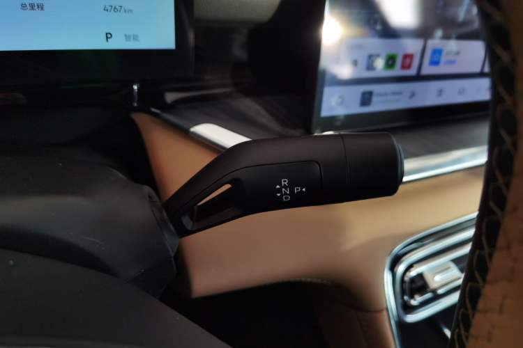 Used Geely Galaxy Stellar 6 2026 Model 125km Exploration+ Edition Gear Lever