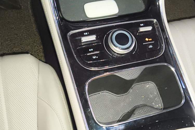 Used Geely Galaxy Stellar 6 2026 Model 125km Exploration+ Edition Gear Lever