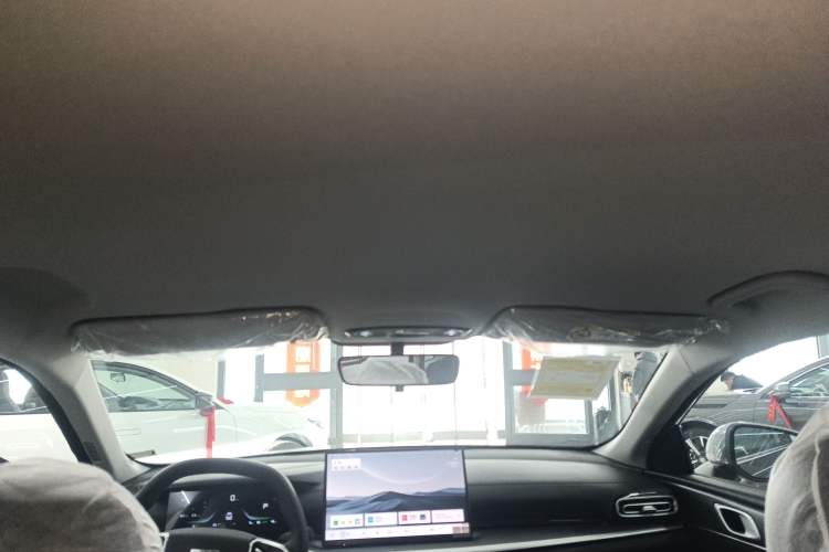 Used Geely Galaxy Stellar 6 2026 Model 60km Sailing Edition Headliner