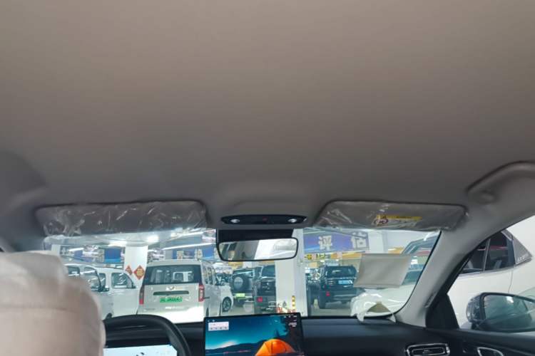 Used Geely Galaxy Stellar 6 2026 Model 125km Long-range Edition Headliner