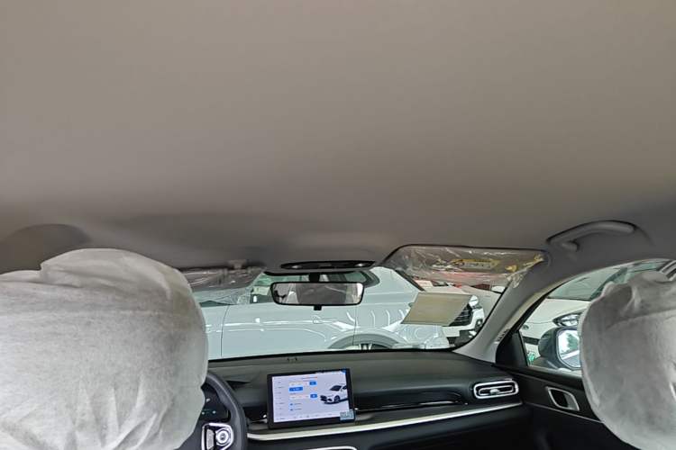 Used Geely Galaxy Stellar 6 2026 Model 125km Free-Style Edition Headliner