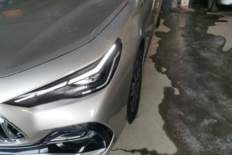 Used Geely Galaxy Stellar 6 2026 Model 60km Sailing Edition Left Front Headlight