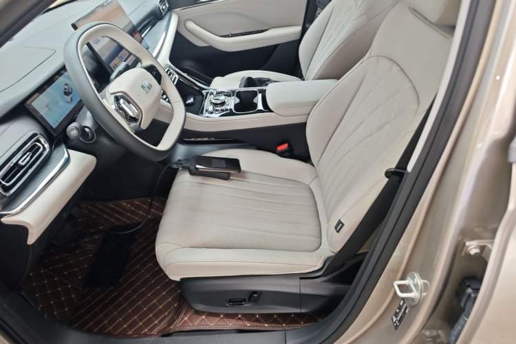 Used Geely Galaxy Stellar 6 2026 Model 125km Exploration+ Edition Left Front Seat