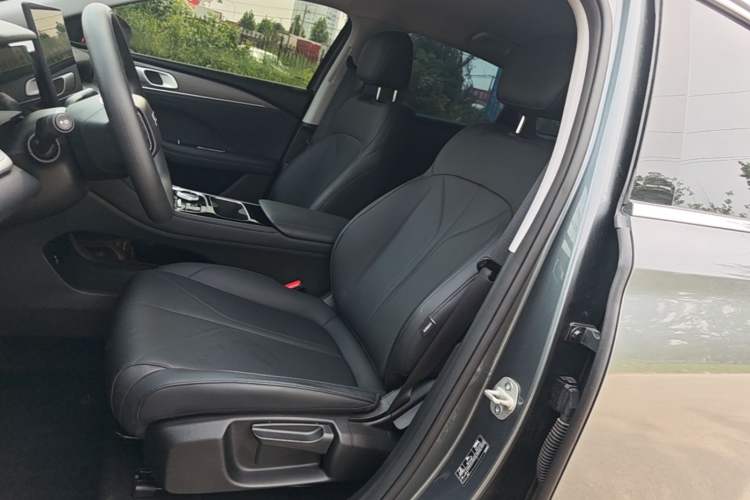 Used Geely Galaxy Stellar 6 2026 Model 60km Sailing Edition Left Front Seat