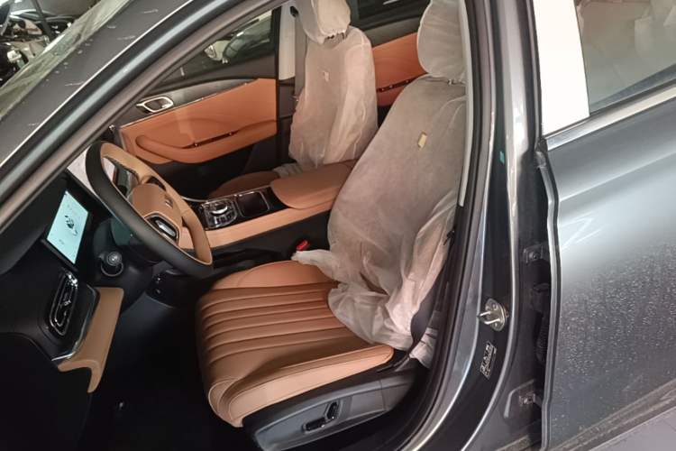 Used Geely Galaxy Stellar 6 2026 Model 125km Exploration+ Edition Left Front Seat