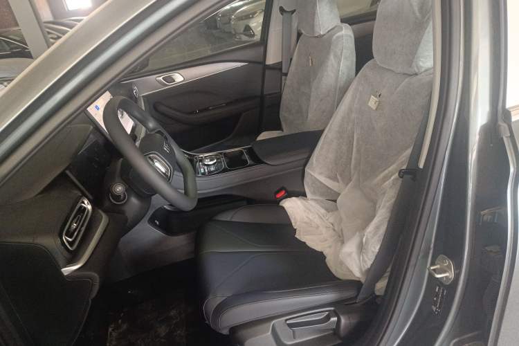 Used Geely Galaxy Stellar 6 2026 Model 60km Sailing Edition Left Front Seat