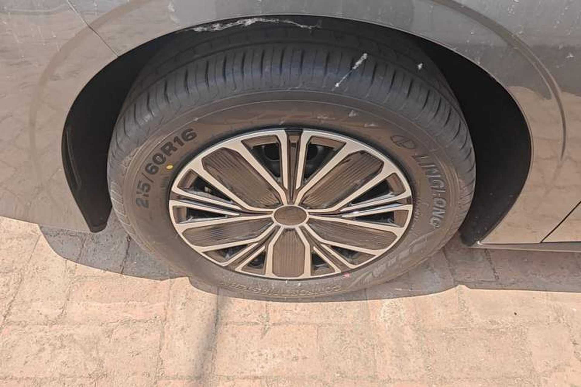 Used Geely Galaxy Stellar 6 2026 Model 60km Free-Style Edition Left Front Wheel Hub