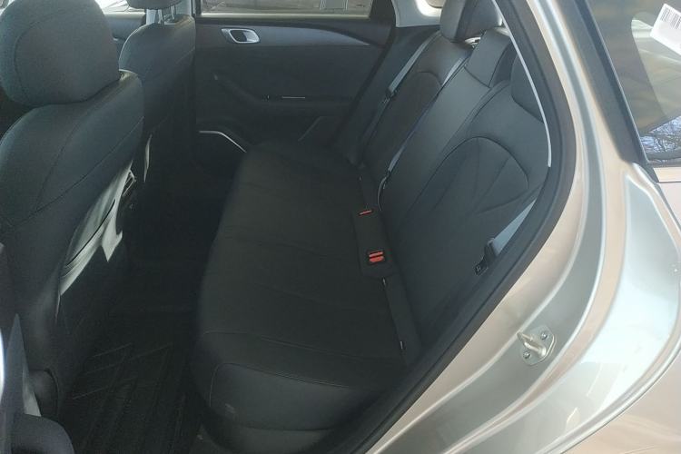 Used Geely Galaxy Stellar 6 2026 Model 60km Sailing Edition Left Rear Seat