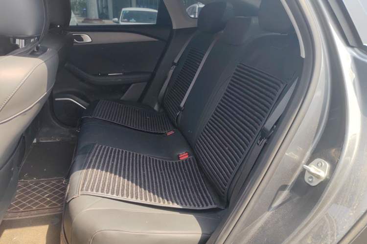 Used Geely Galaxy Stellar 6 2026 Model 60km Free-Style Edition Left Rear Seat