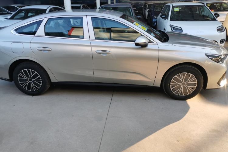 Used Geely Galaxy Stellar 6 2026 Model 60km Sailing Edition Left Side