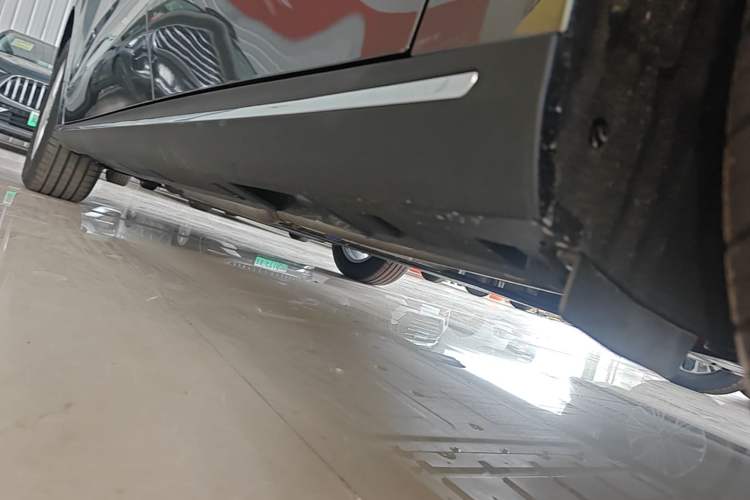 Used Geely Galaxy Stellar 6 2026 Model 125km Long-range Edition Left Side Sill