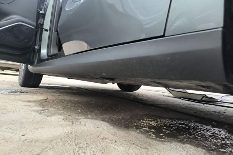 Used Geely Galaxy Stellar 6 2026 Model 60km Sailing Edition Left Side Sill